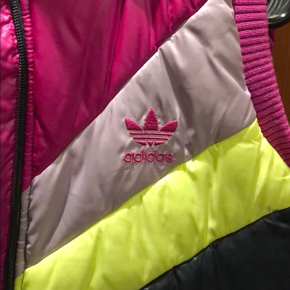 ADIDAS Hooded Vest - Picture 4 of 7